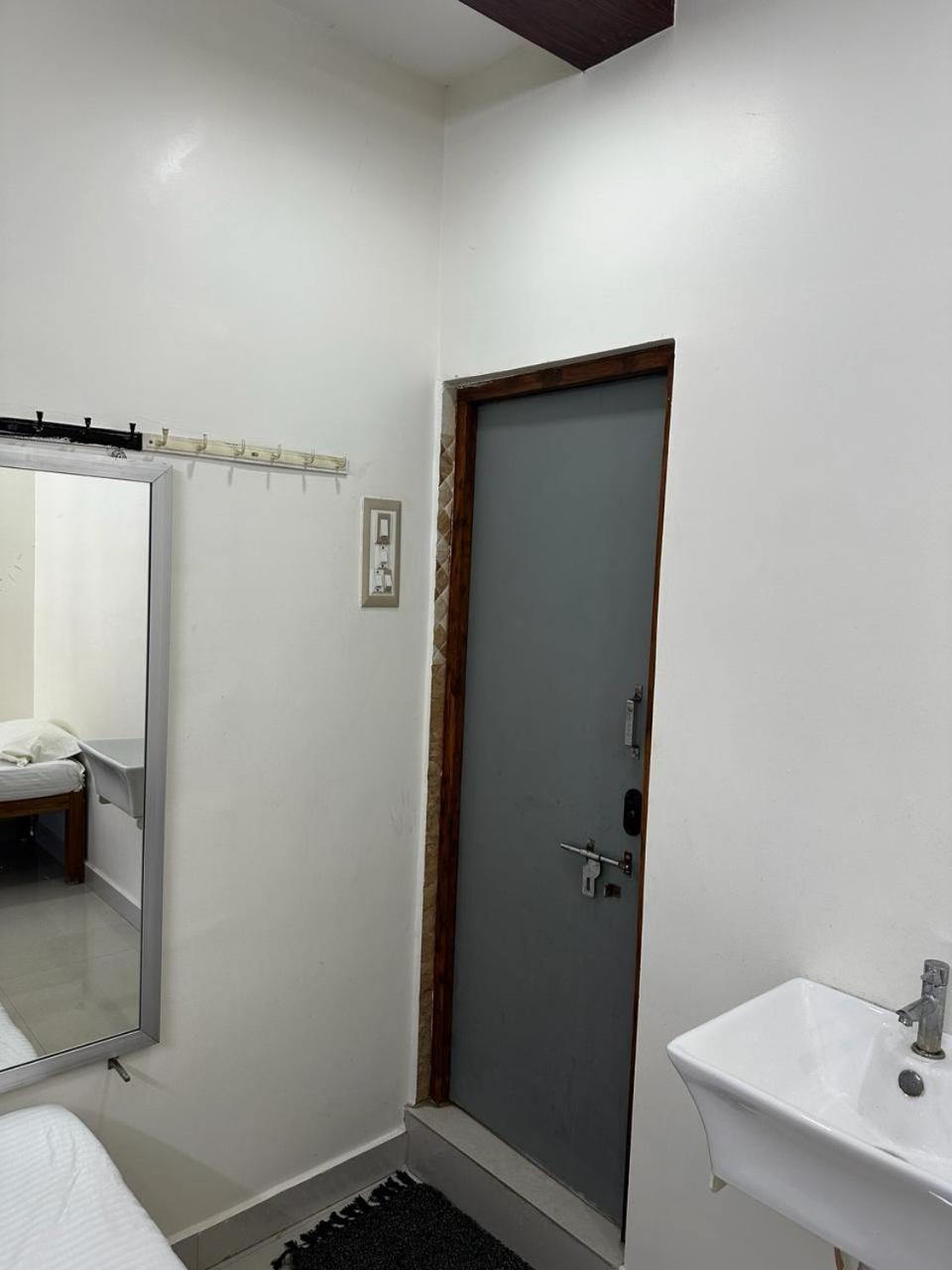 Temple View Home Stay Tiruvannamalai Ngoại thất bức ảnh