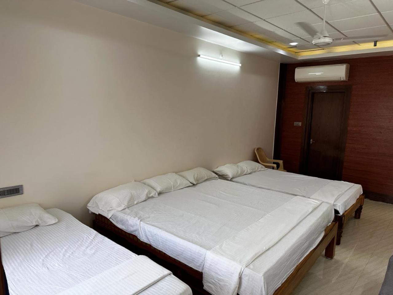 Temple View Home Stay Tiruvannamalai Ngoại thất bức ảnh