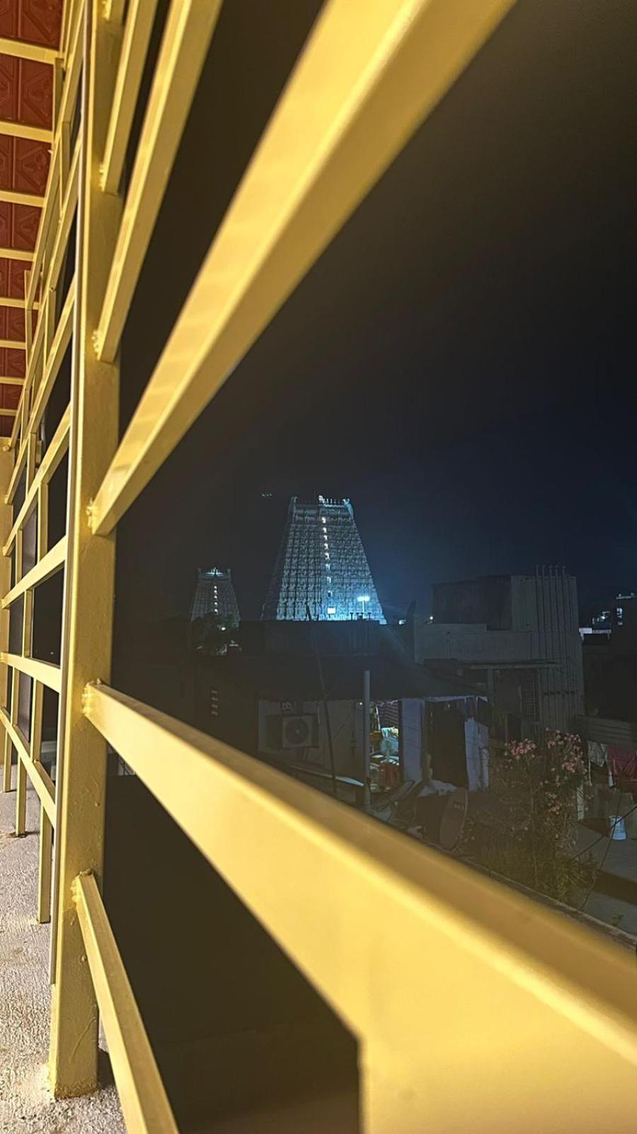 Temple View Home Stay Tiruvannamalai Ngoại thất bức ảnh